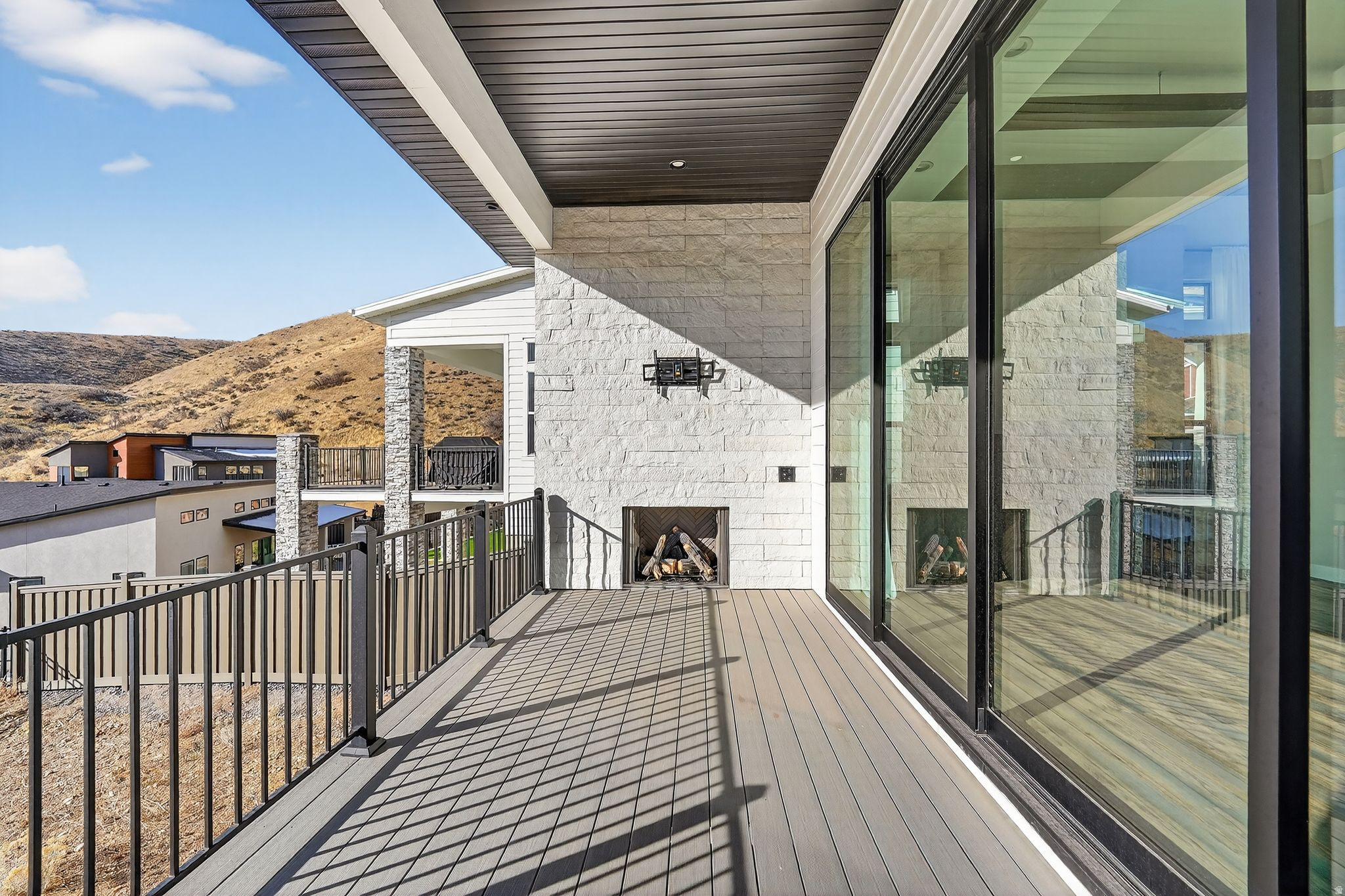 CANYON POINT - Residential