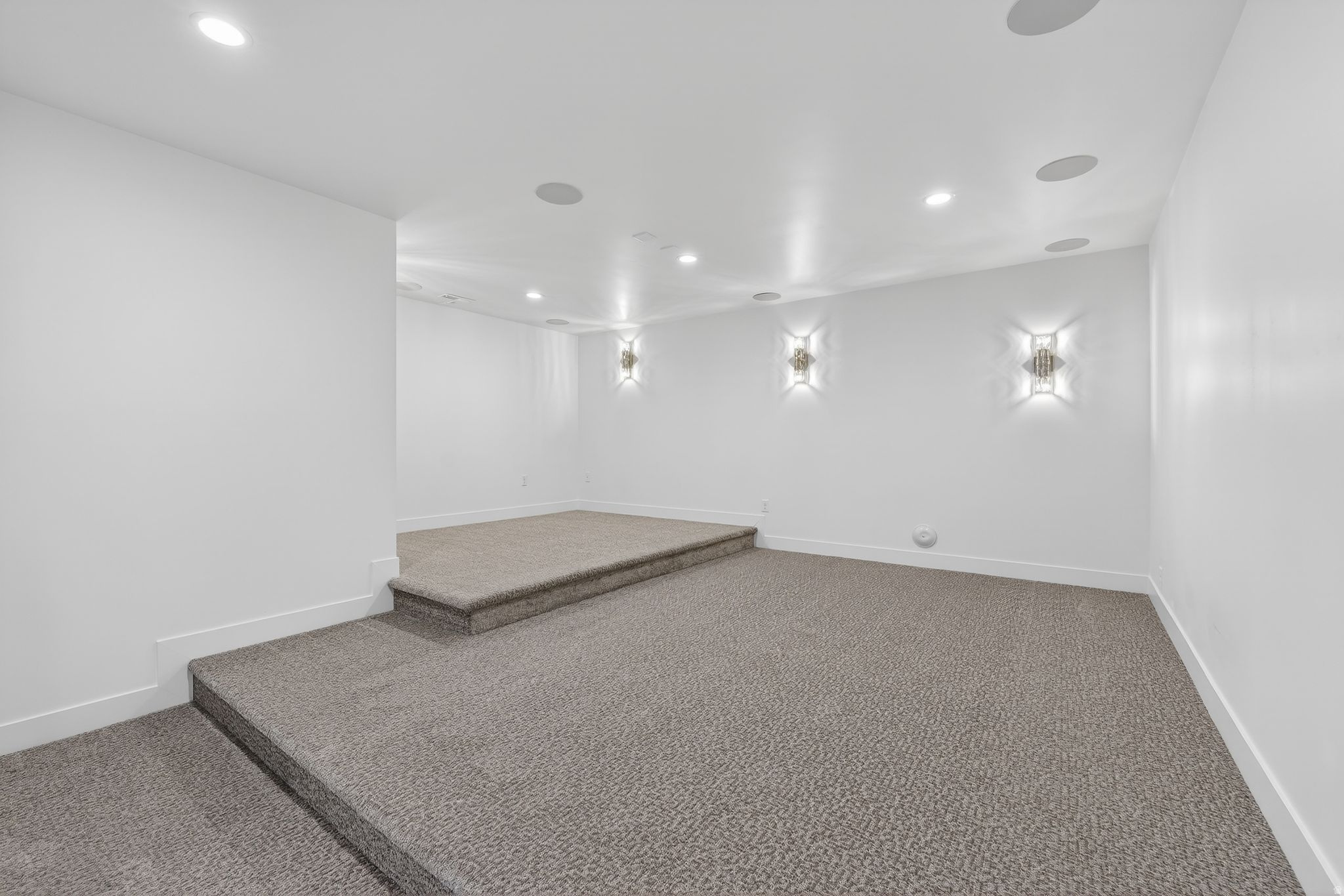 CANYON POINT - Residential