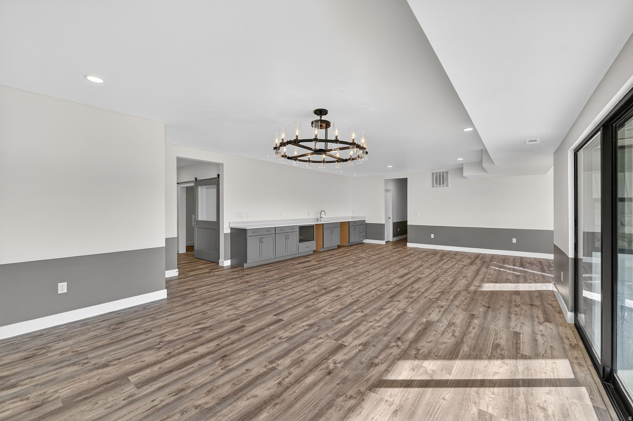 CANYON POINT - Residential