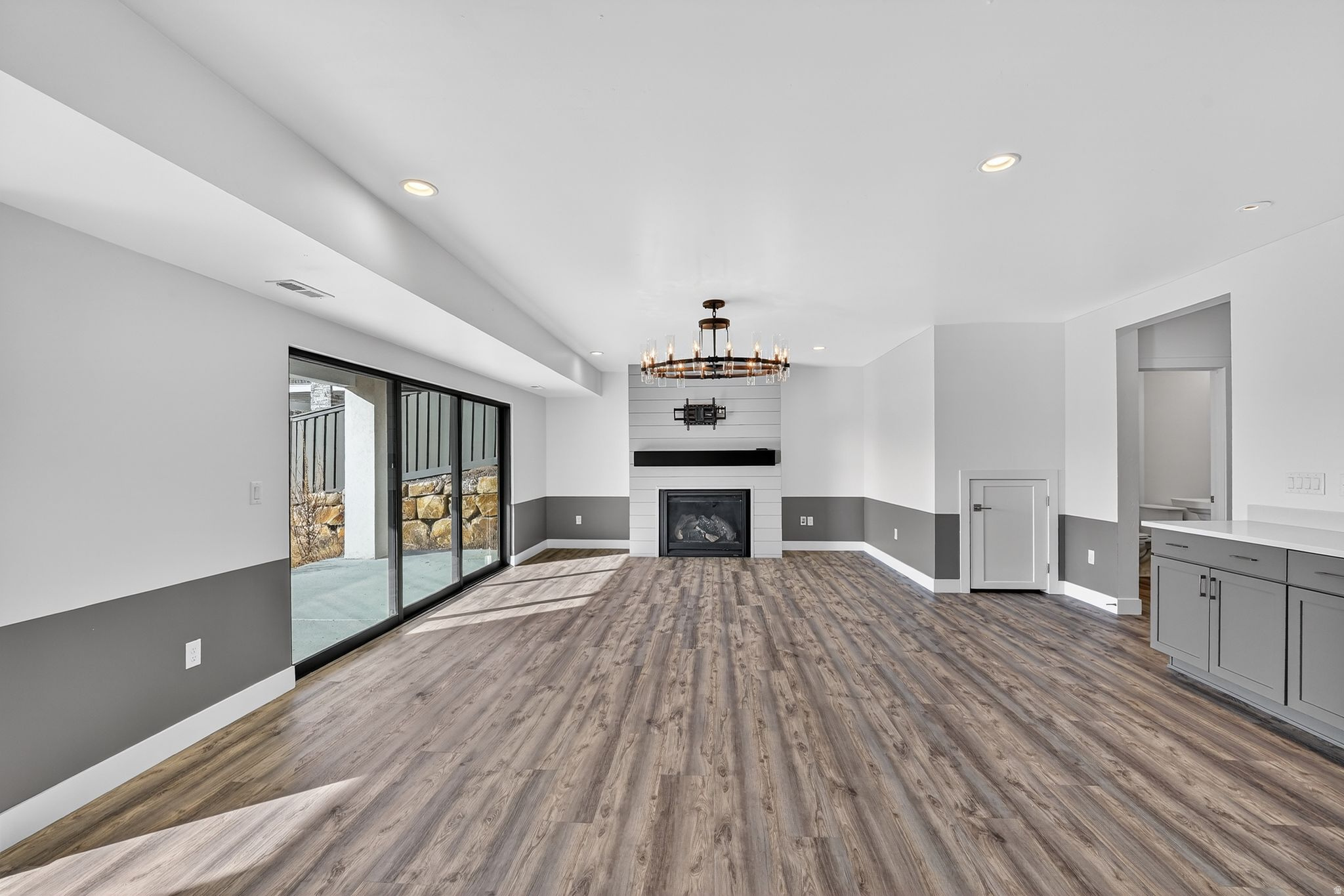 CANYON POINT - Residential