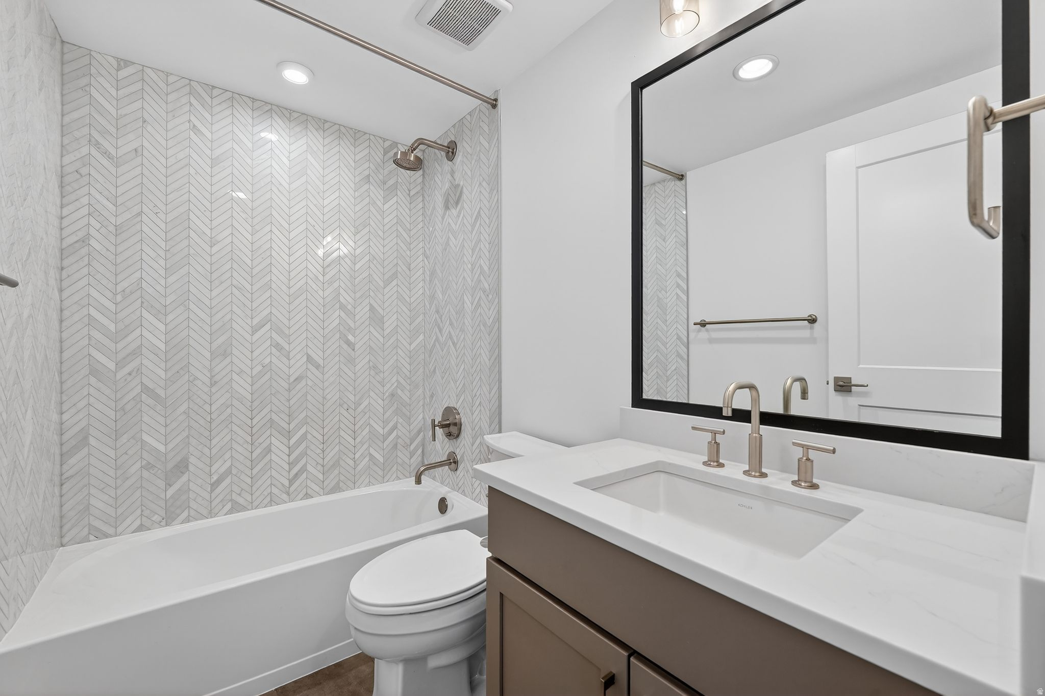 CANYON POINT - Residential