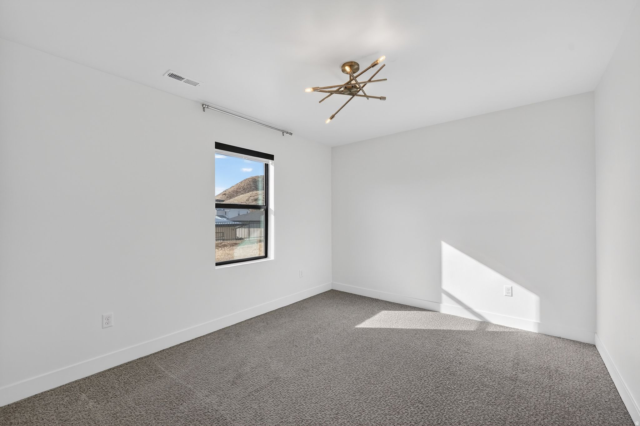 CANYON POINT - Residential