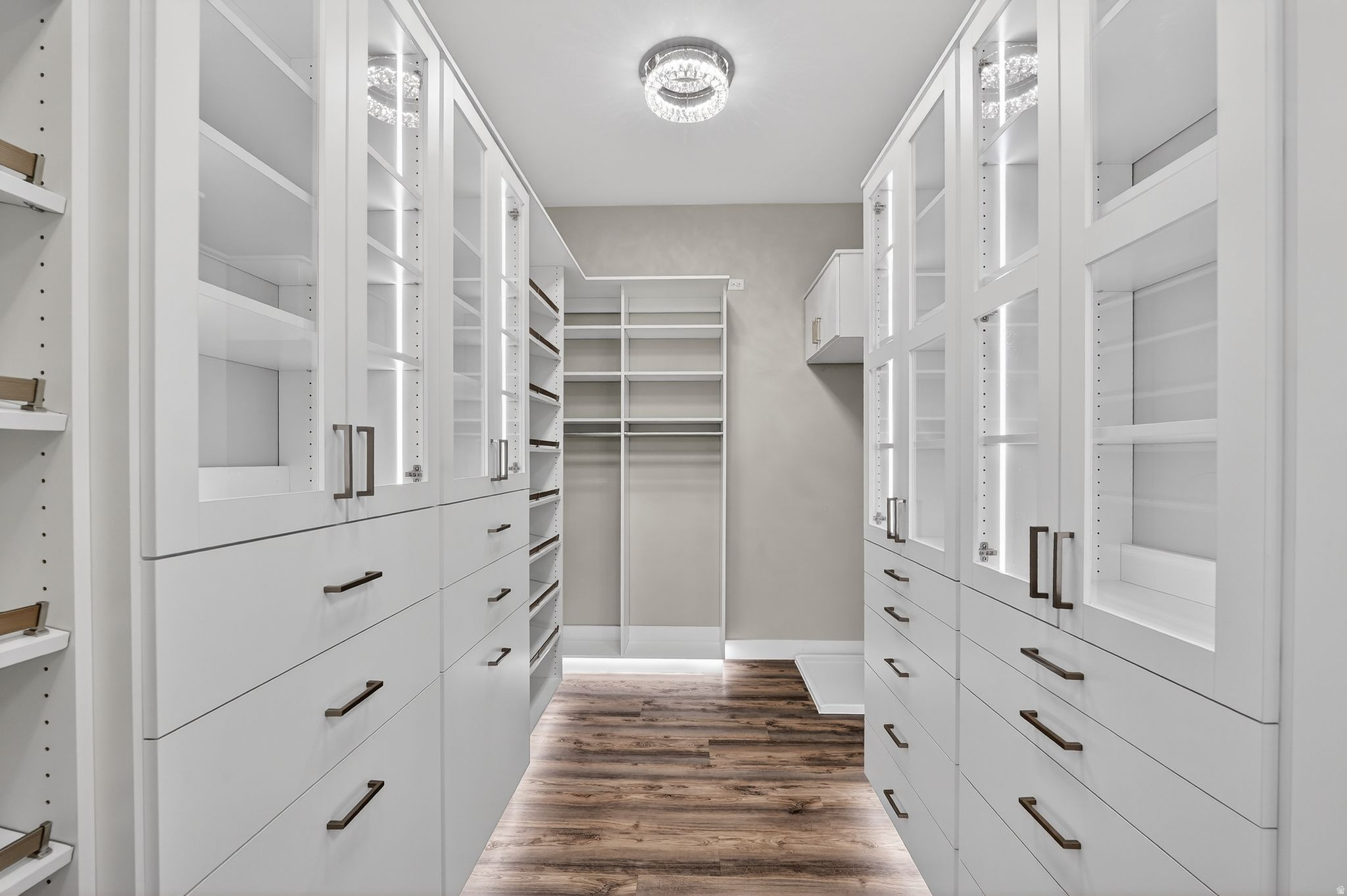 CANYON POINT - Residential