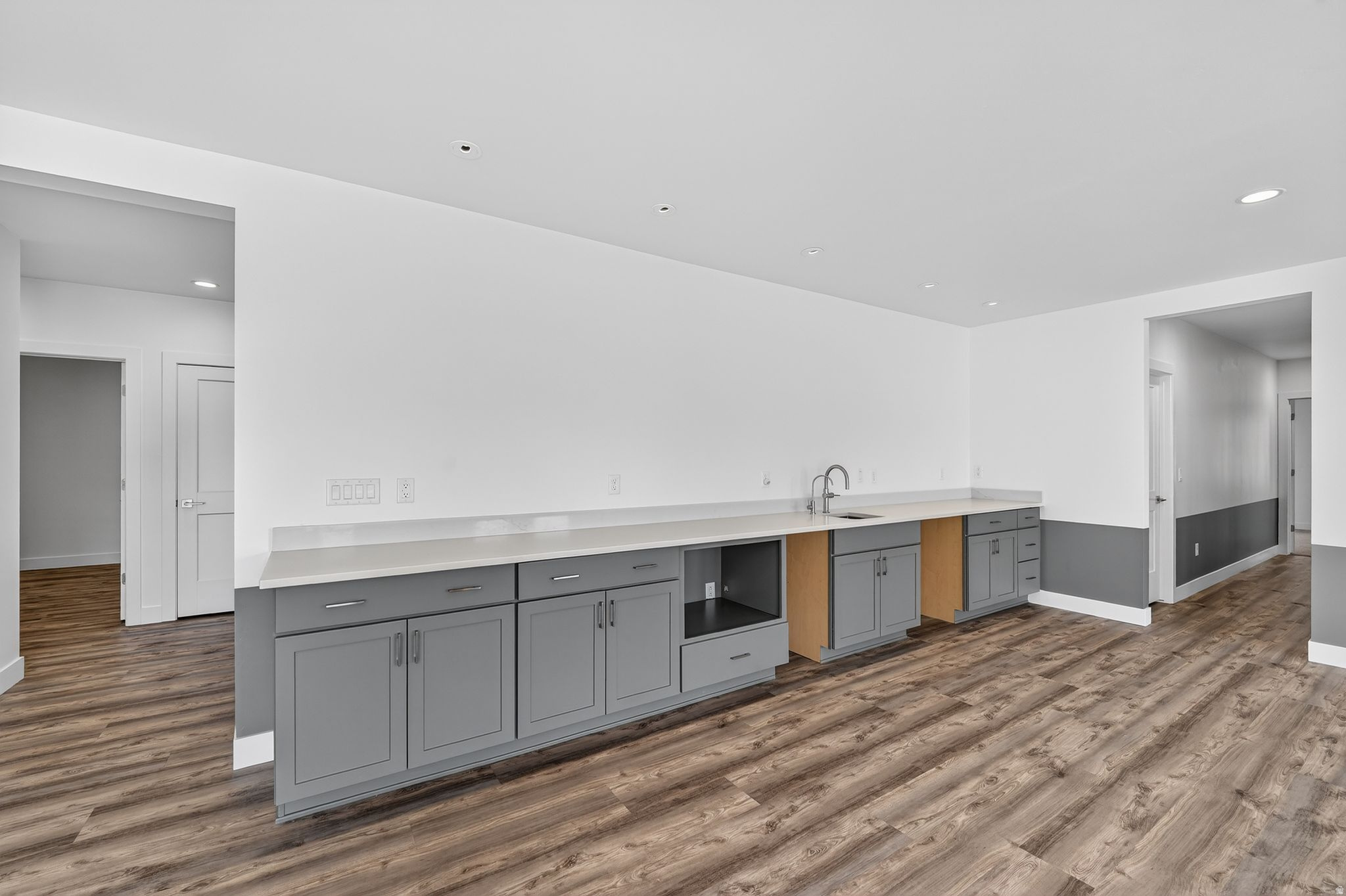 CANYON POINT - Residential