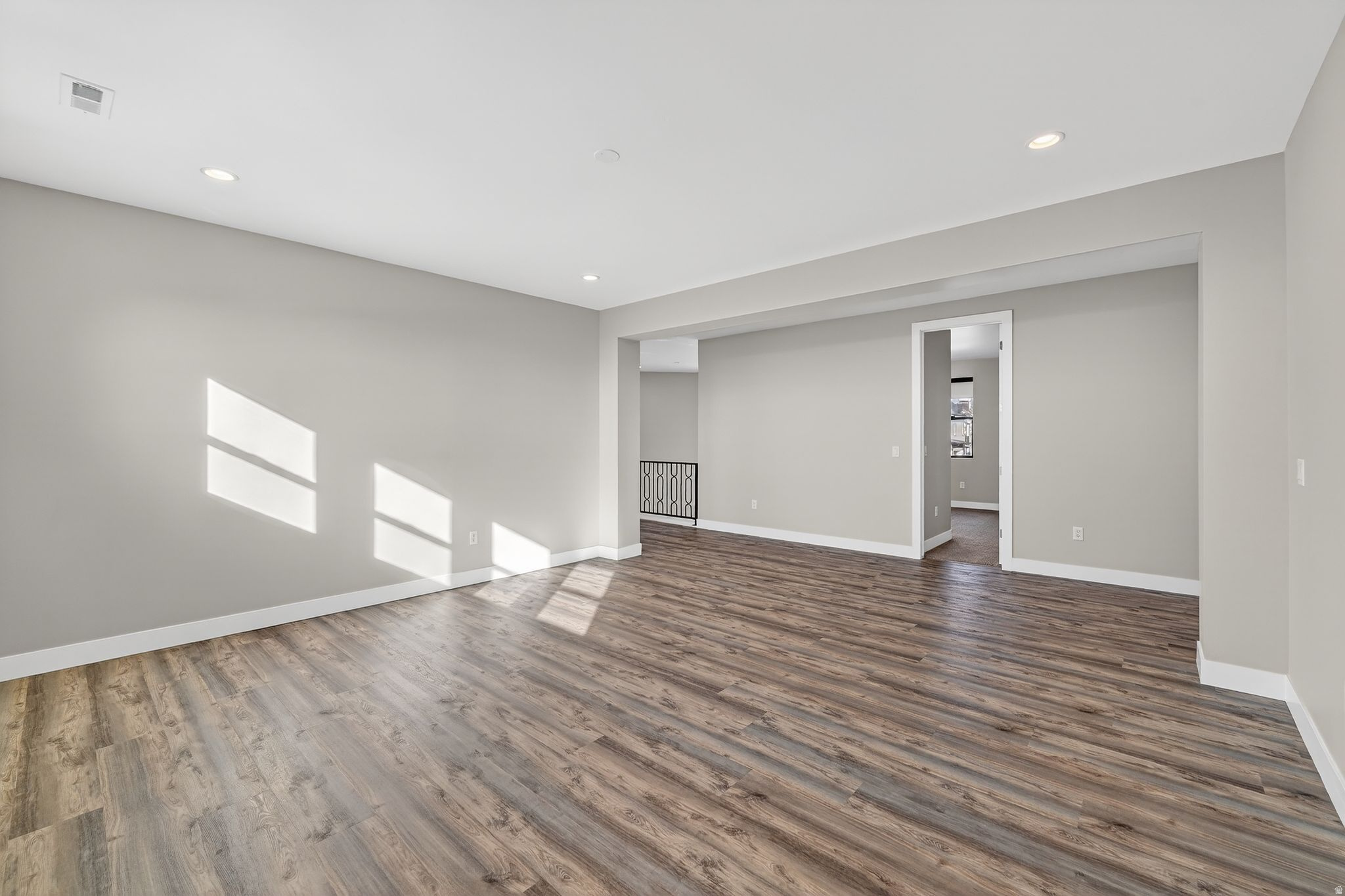 CANYON POINT - Residential