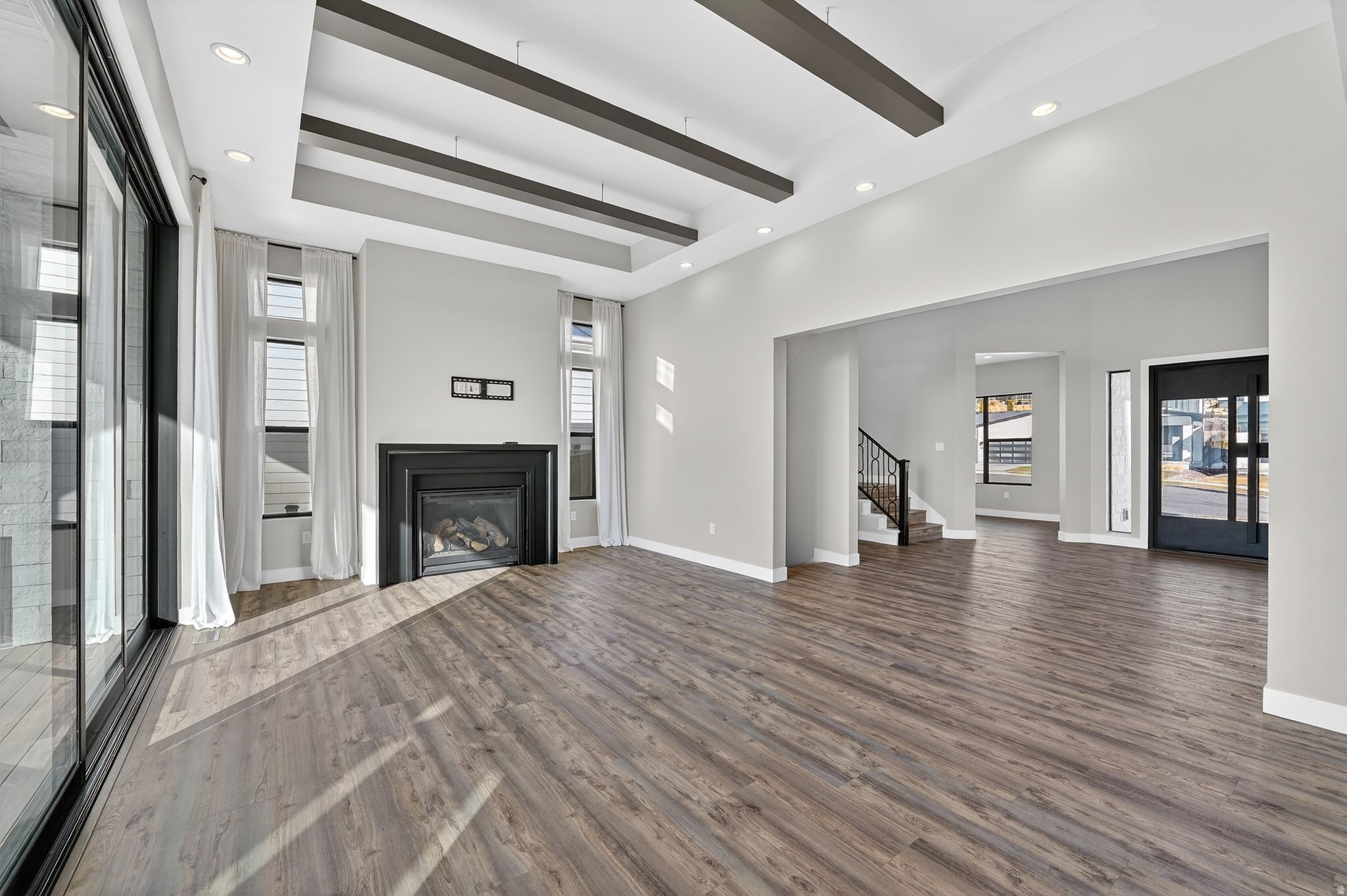 CANYON POINT - Residential