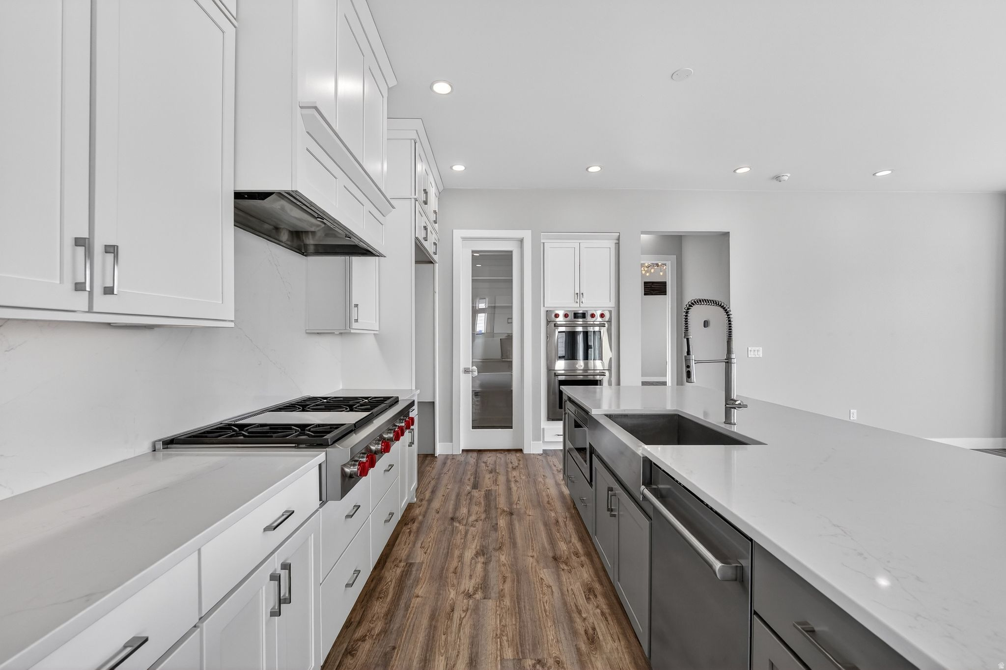 CANYON POINT - Residential