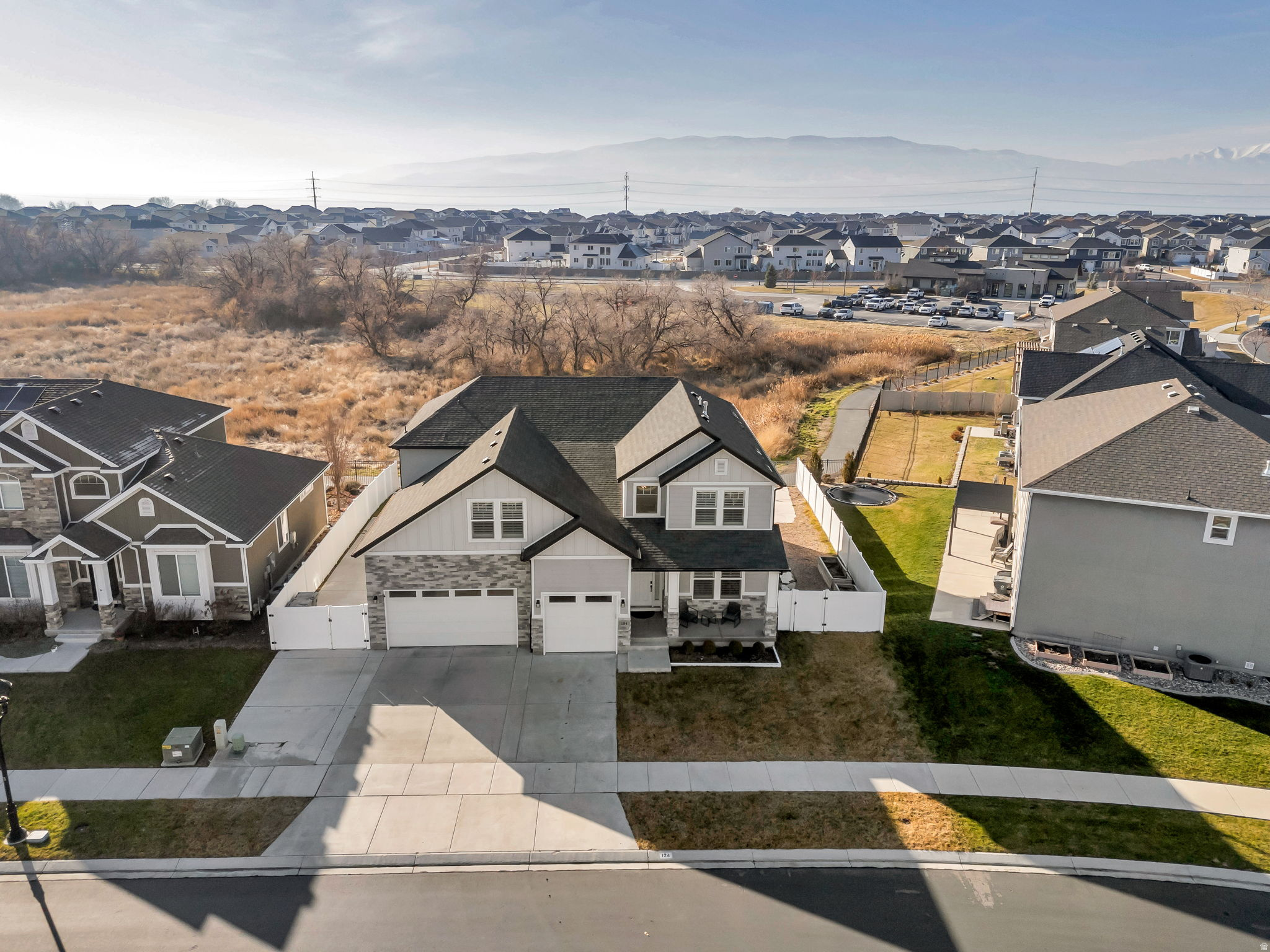 THE MEADOWS - Residential