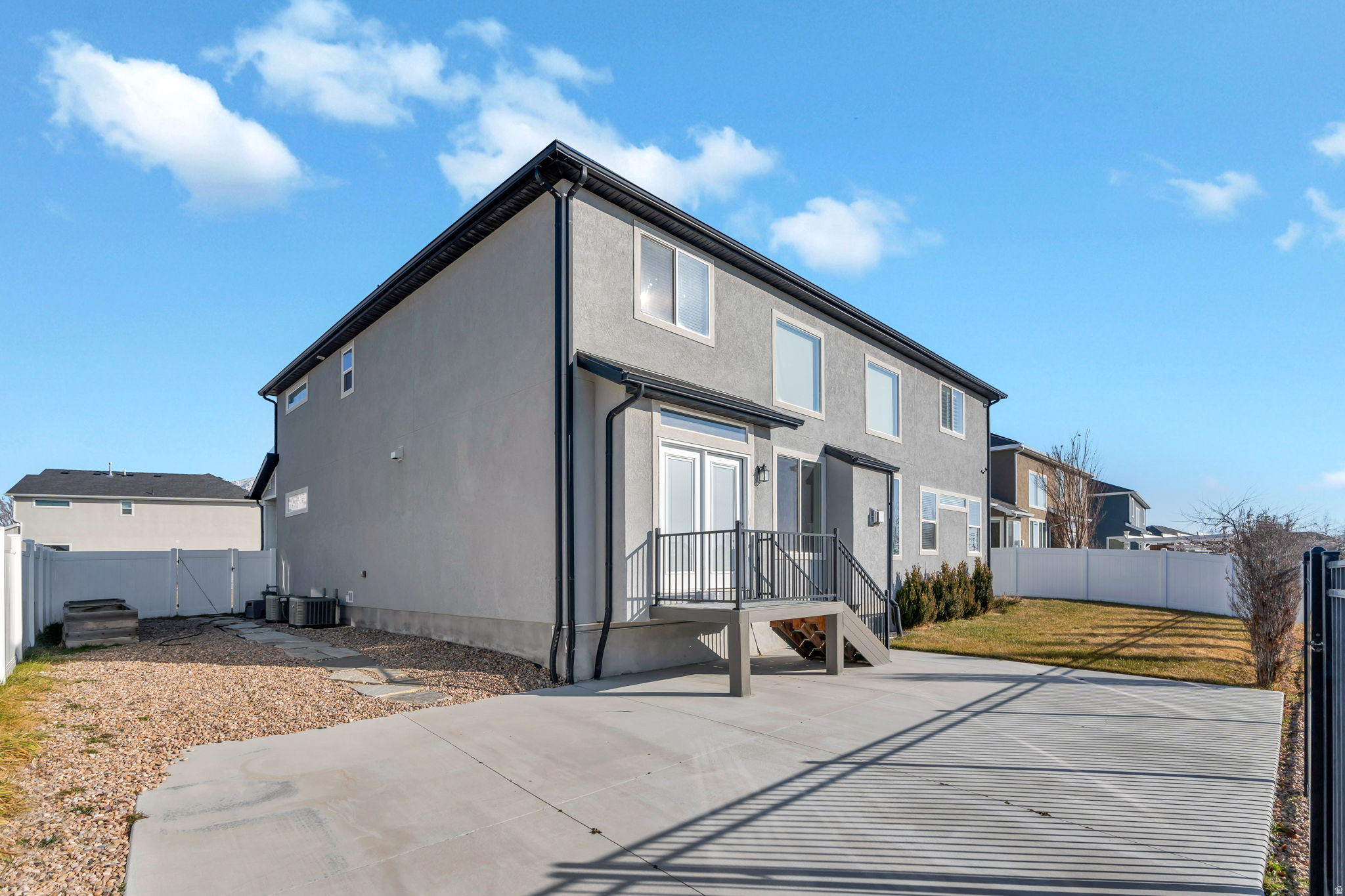 THE MEADOWS - Residential