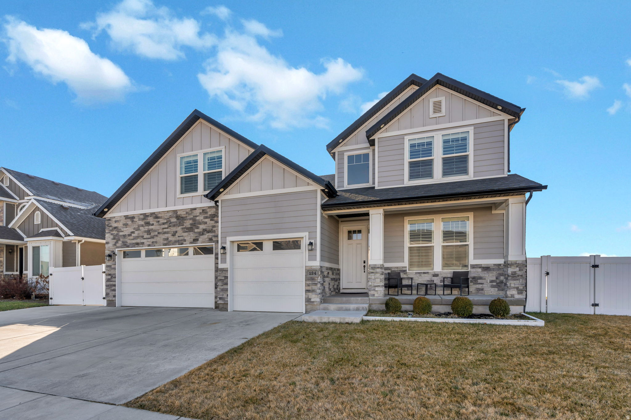 THE MEADOWS - Residential