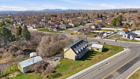 Tiny photo for 1202 E MUTTON HOLLOW RD, Kaysville, UT 84037 (MLS # 2144207)