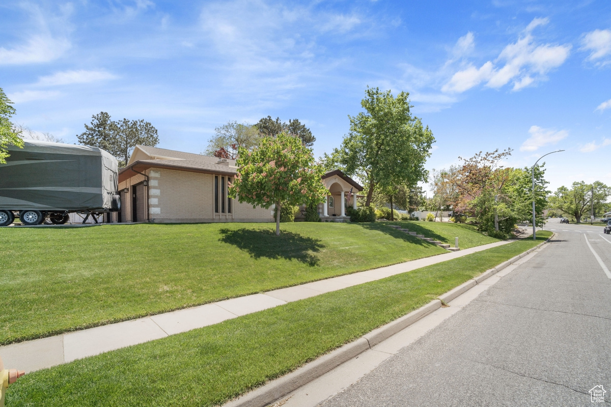 1761 S Davis Blvd, Bountiful, Utah image 6