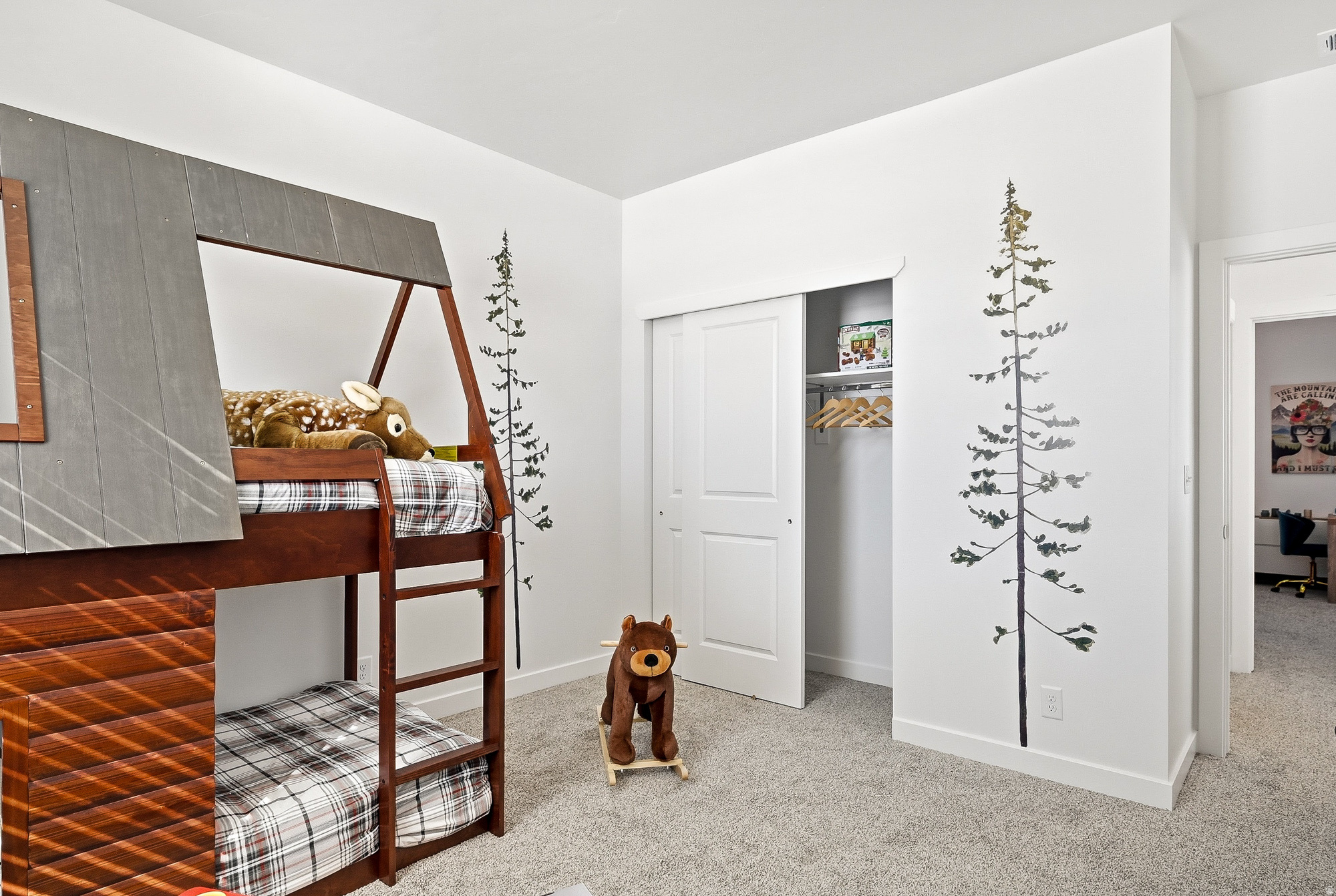 SKY VIEW ESTATES - Residential Income