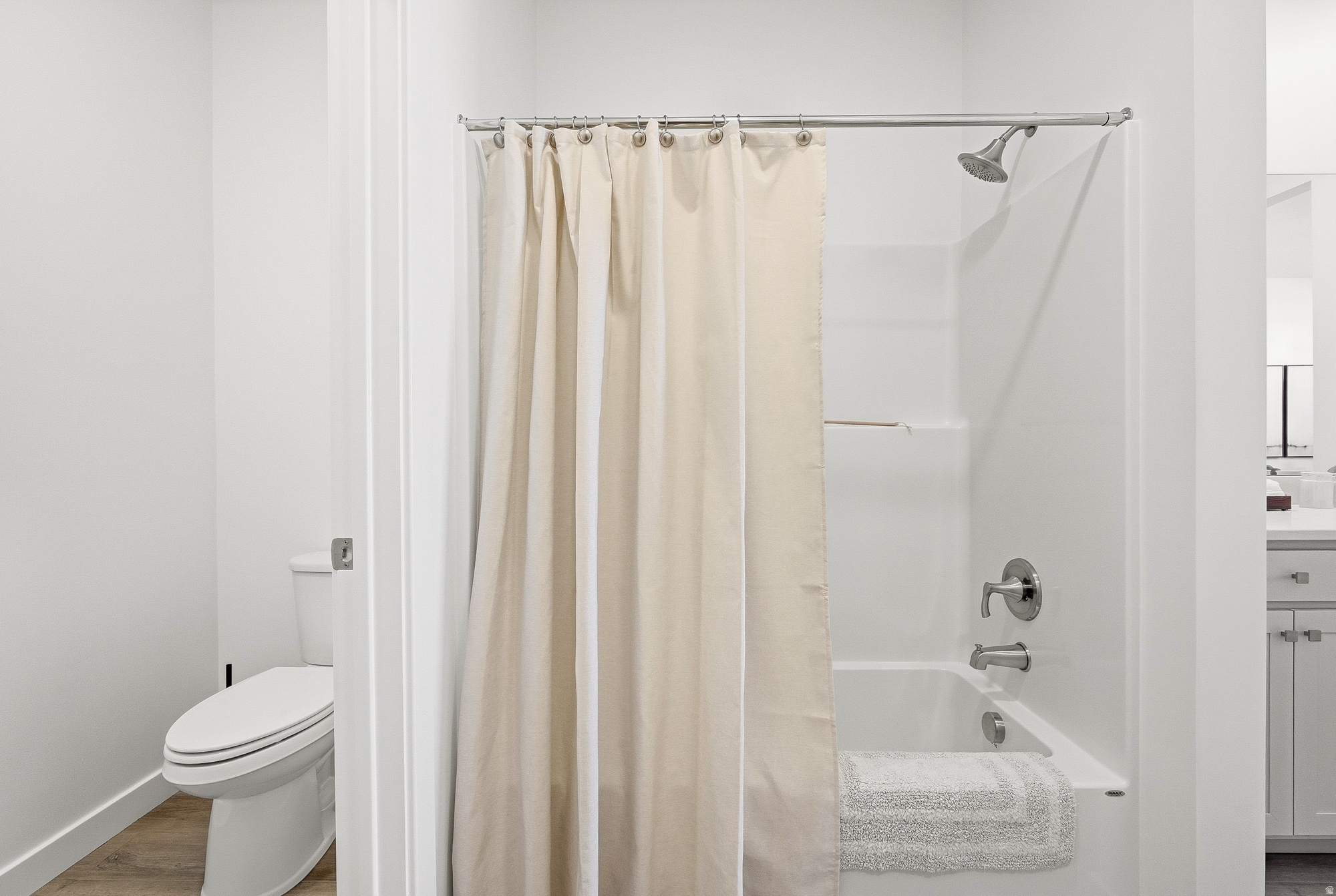 SKY VIEW ESTATES - Residential Income