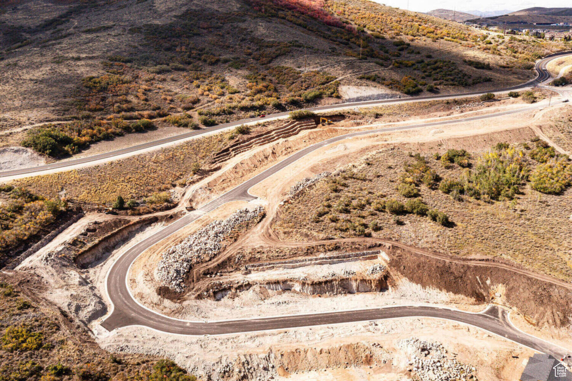 DEER SPRINGS - Residential