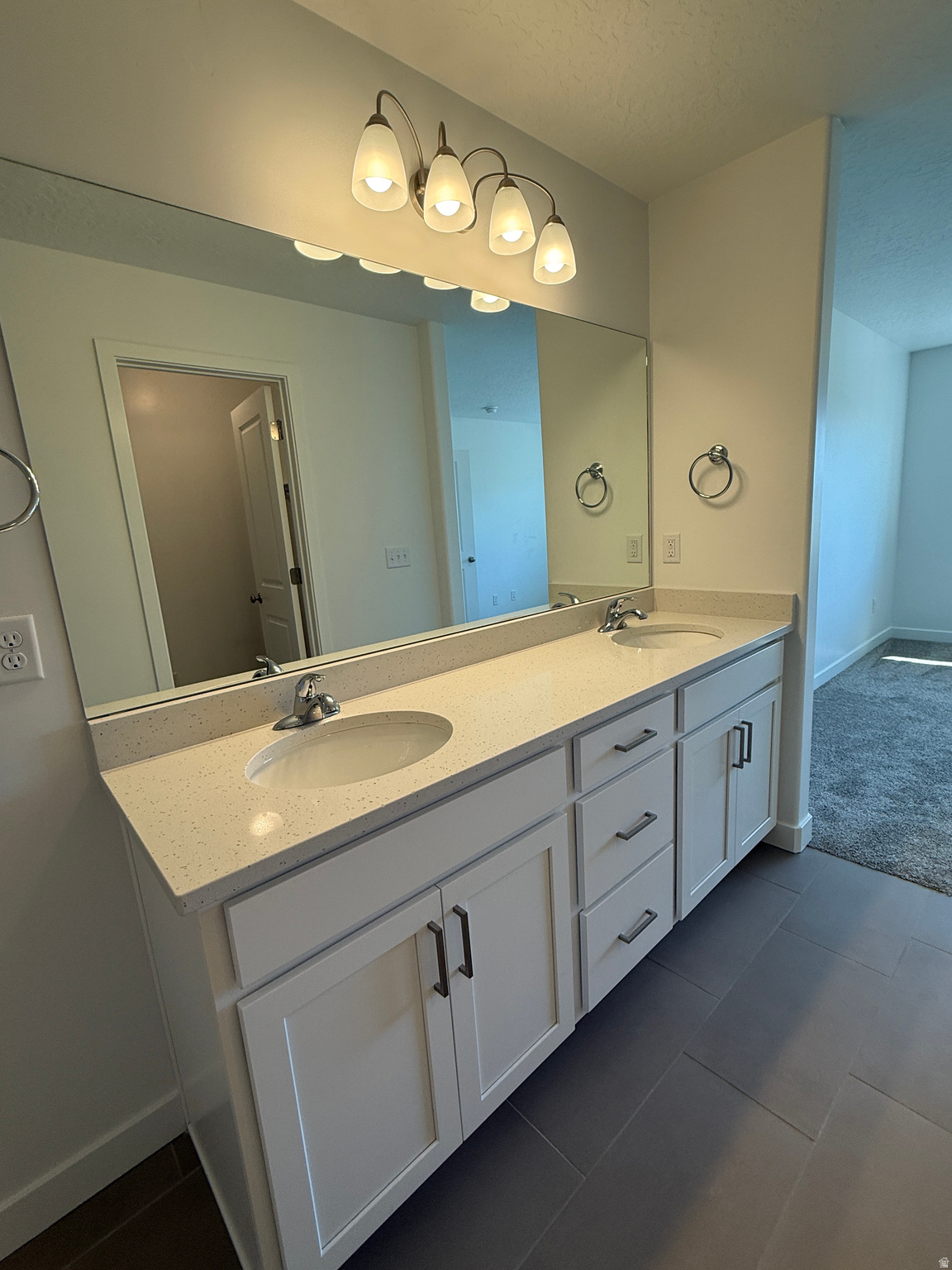 MEADOWBROOK - Residential