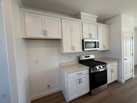Tiny photo for 486 S 700 W #447, American Fork, UT 84003 (MLS # 2148405)