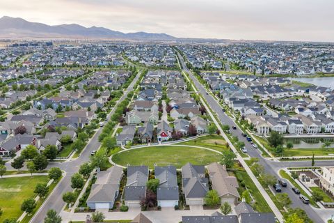Tiny photo for 11117 S CASCABEL DR, South Jordan, UT 84009 (MLS # 2172461)