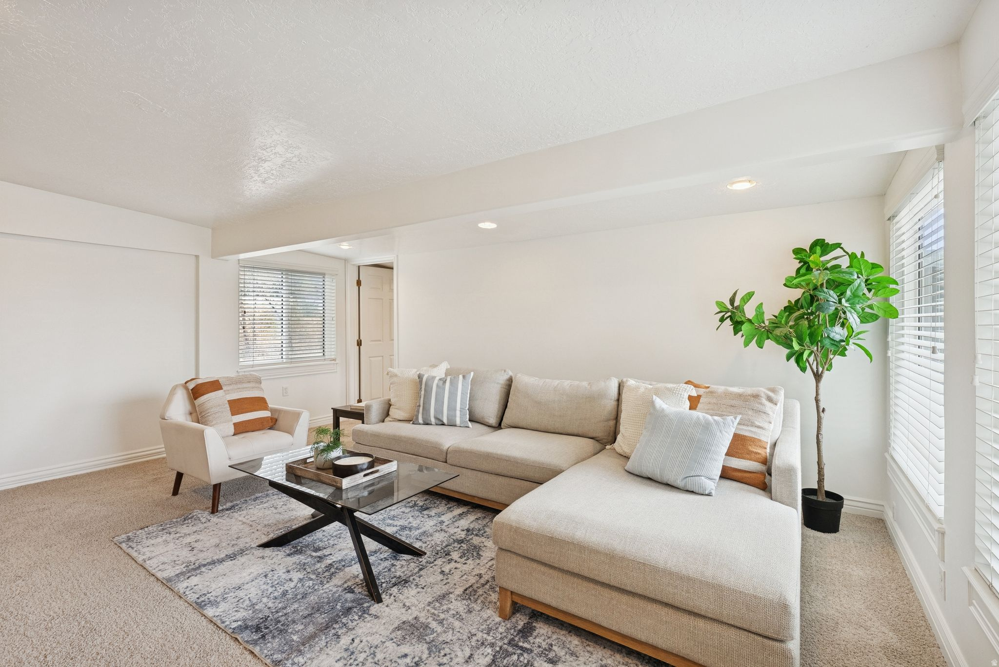 RADIUS CURVE - Residential