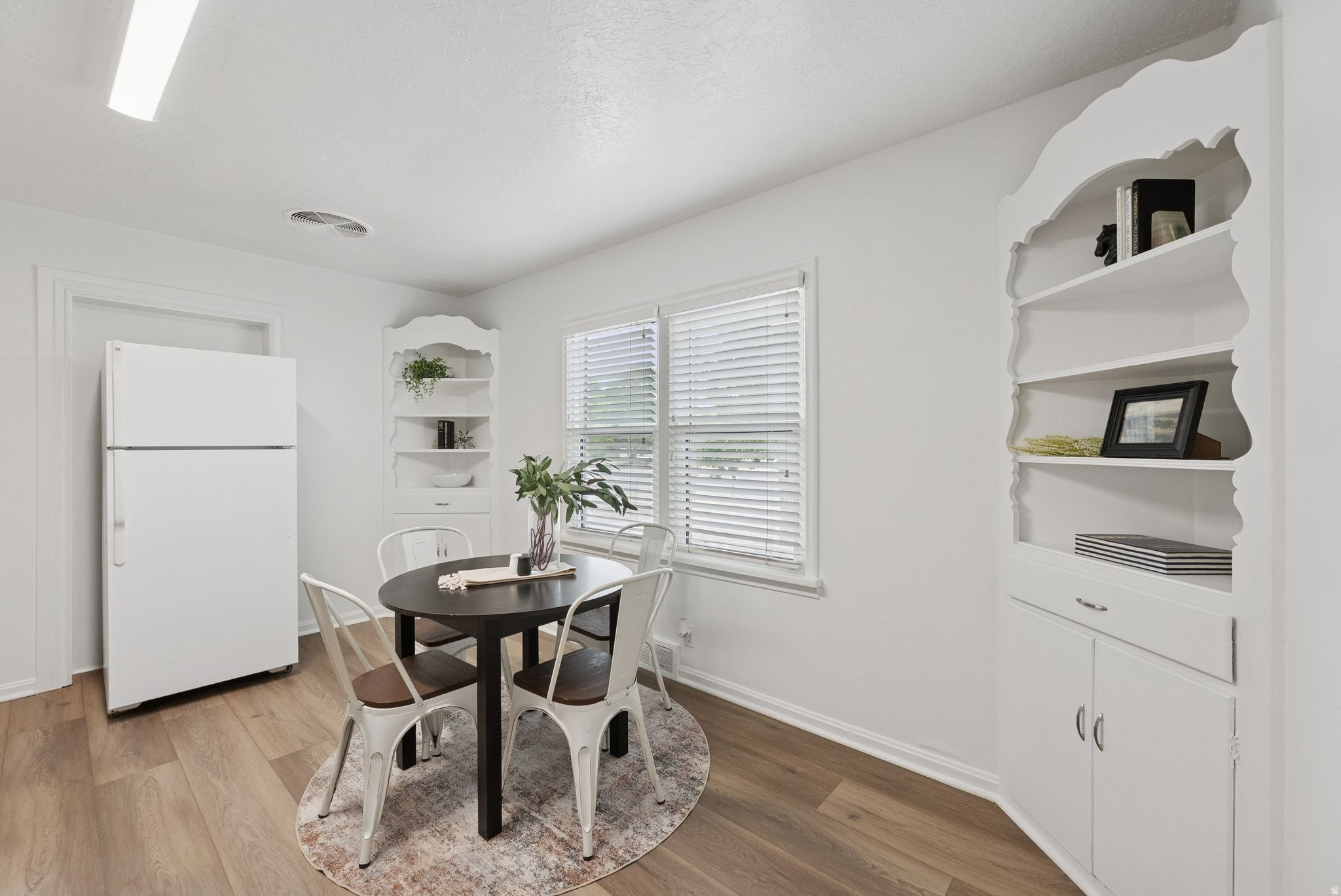 RADIUS CURVE - Residential