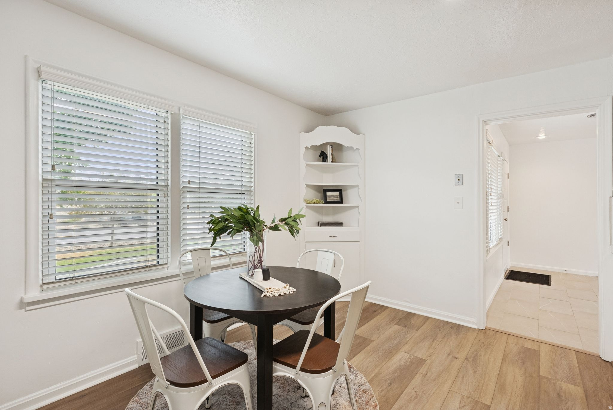 RADIUS CURVE - Residential