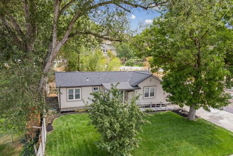 Photo of 13307 S 1300 E, Draper, UT 84020 (MLS # 2149036)
