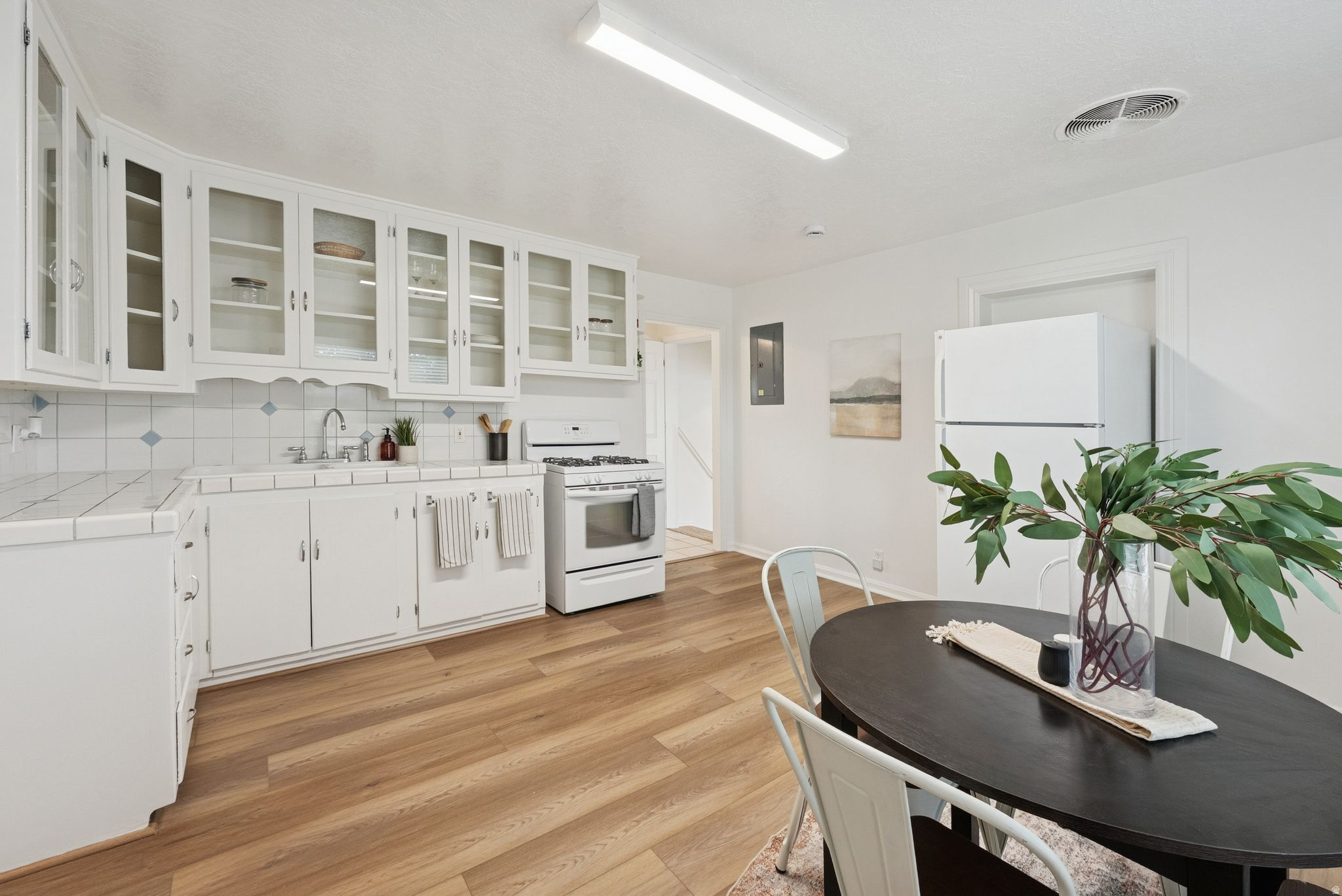 RADIUS CURVE - Residential