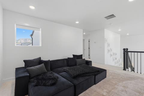 Tiny photo for 3364 S MAPLETON HEIGHTS DR #101, Mapleton, UT 84664 (MLS # 2175175)