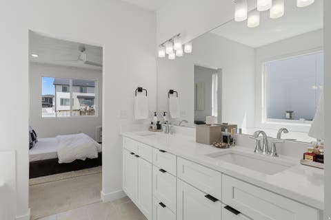 Tiny photo for 3364 S MAPLETON HEIGHTS DR #101, Mapleton, UT 84664 (MLS # 2175175)