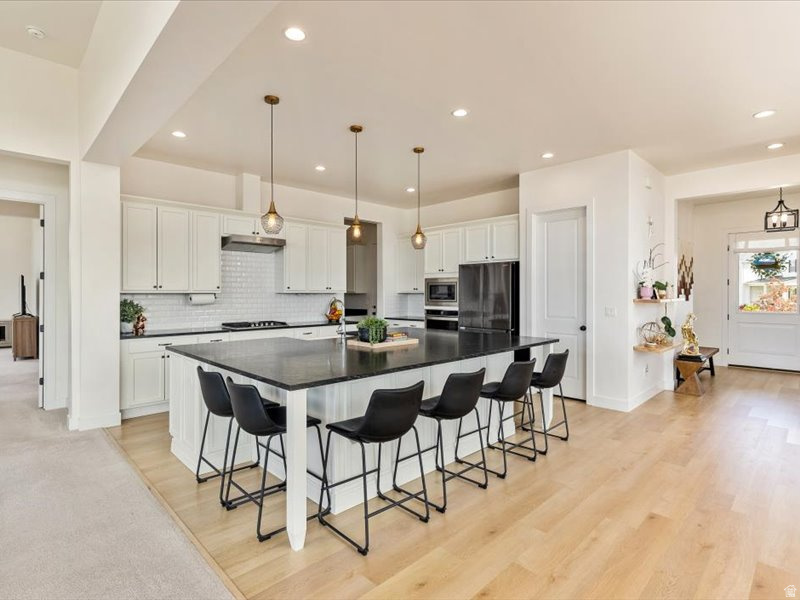 DENALI ESTATES - Residential