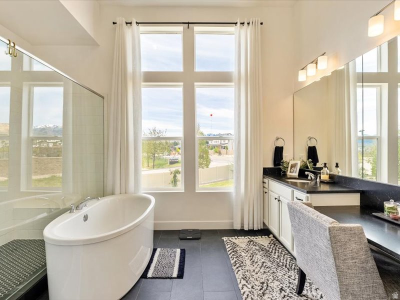 DENALI ESTATES - Residential