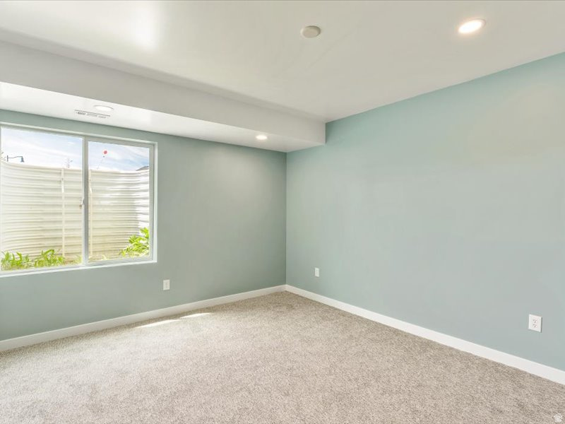 DENALI ESTATES - Residential