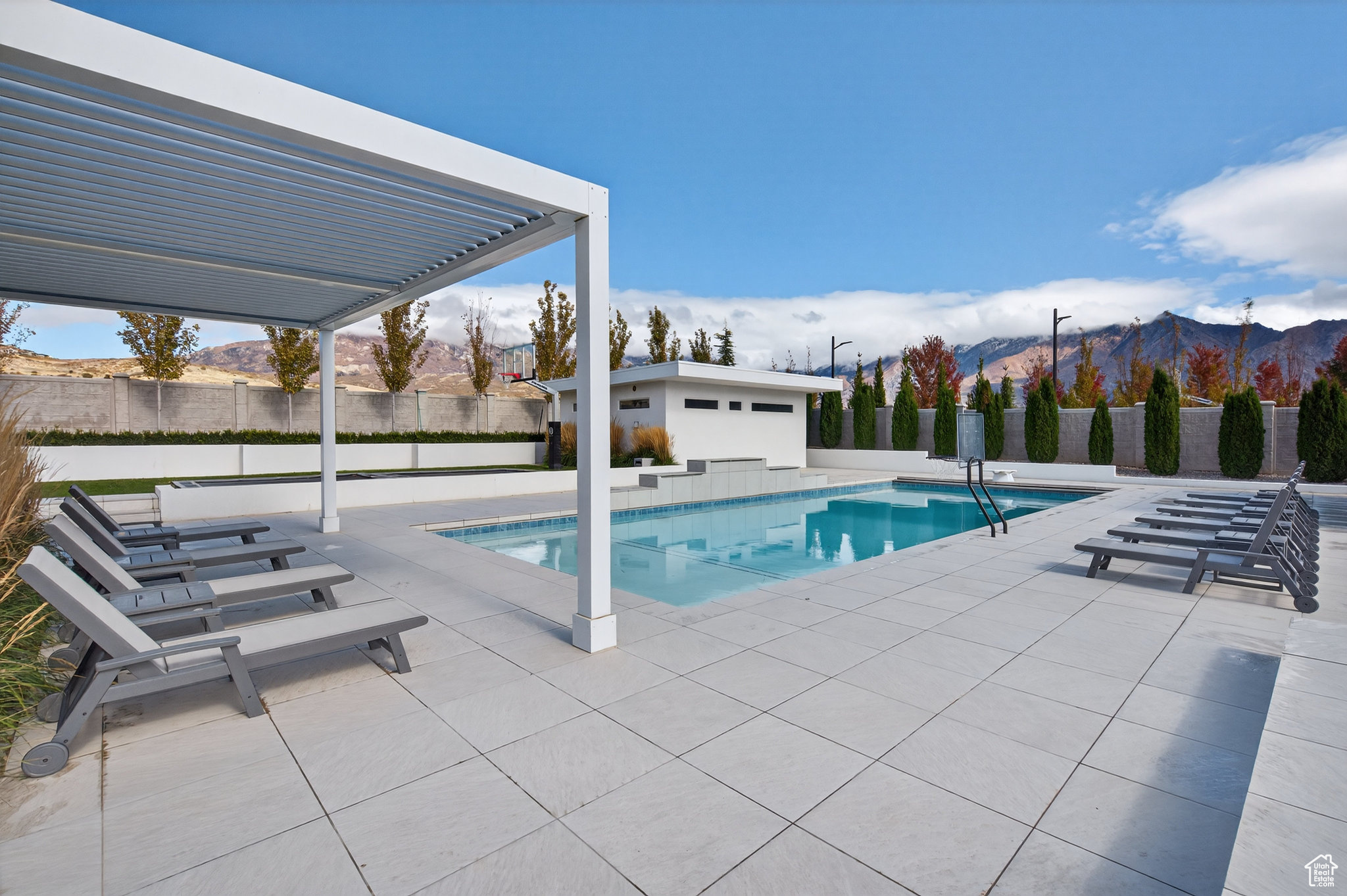 DRY CREEK - Residential