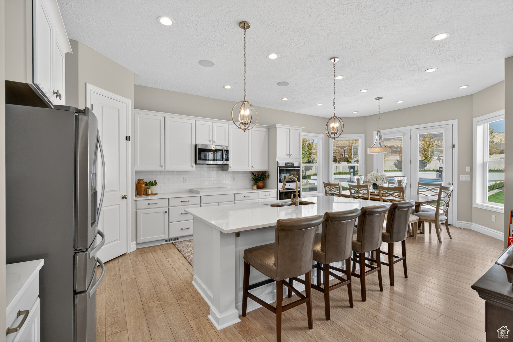 DRY CREEK - Residential