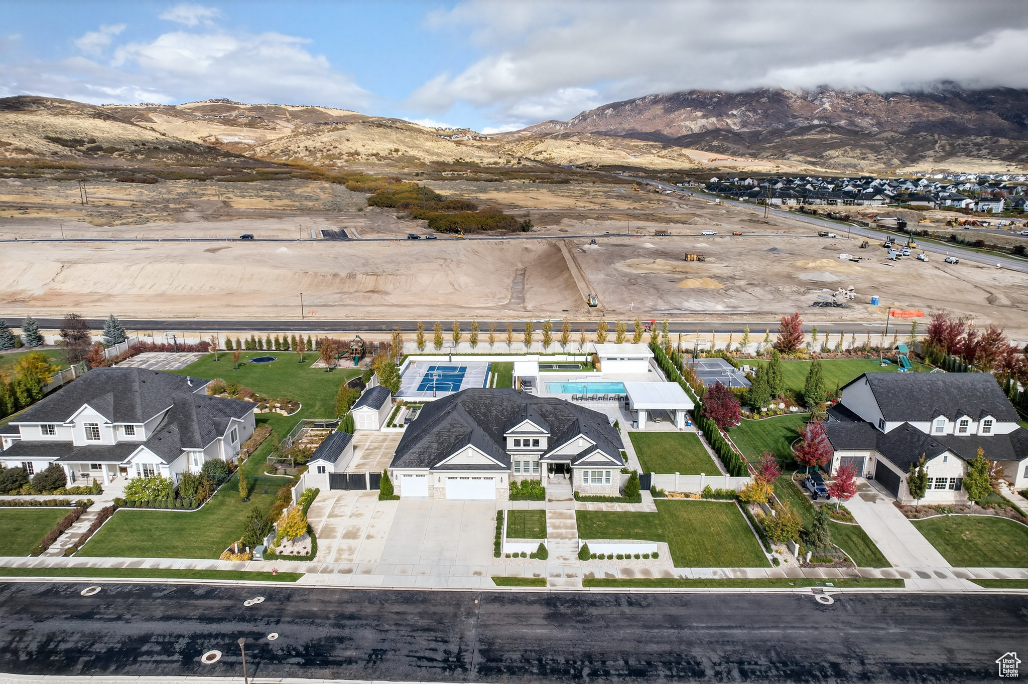 DRY CREEK - Residential