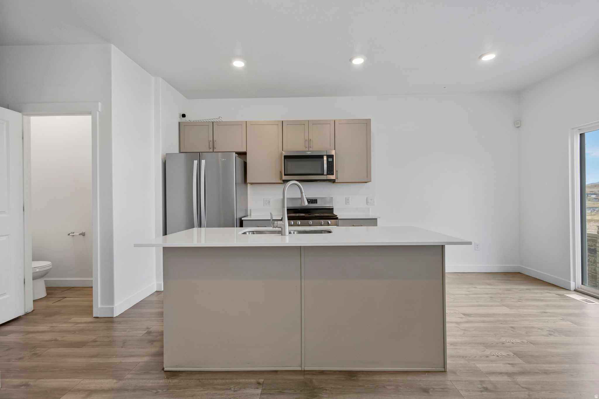 FOOTHILL VILLAGE - Residential