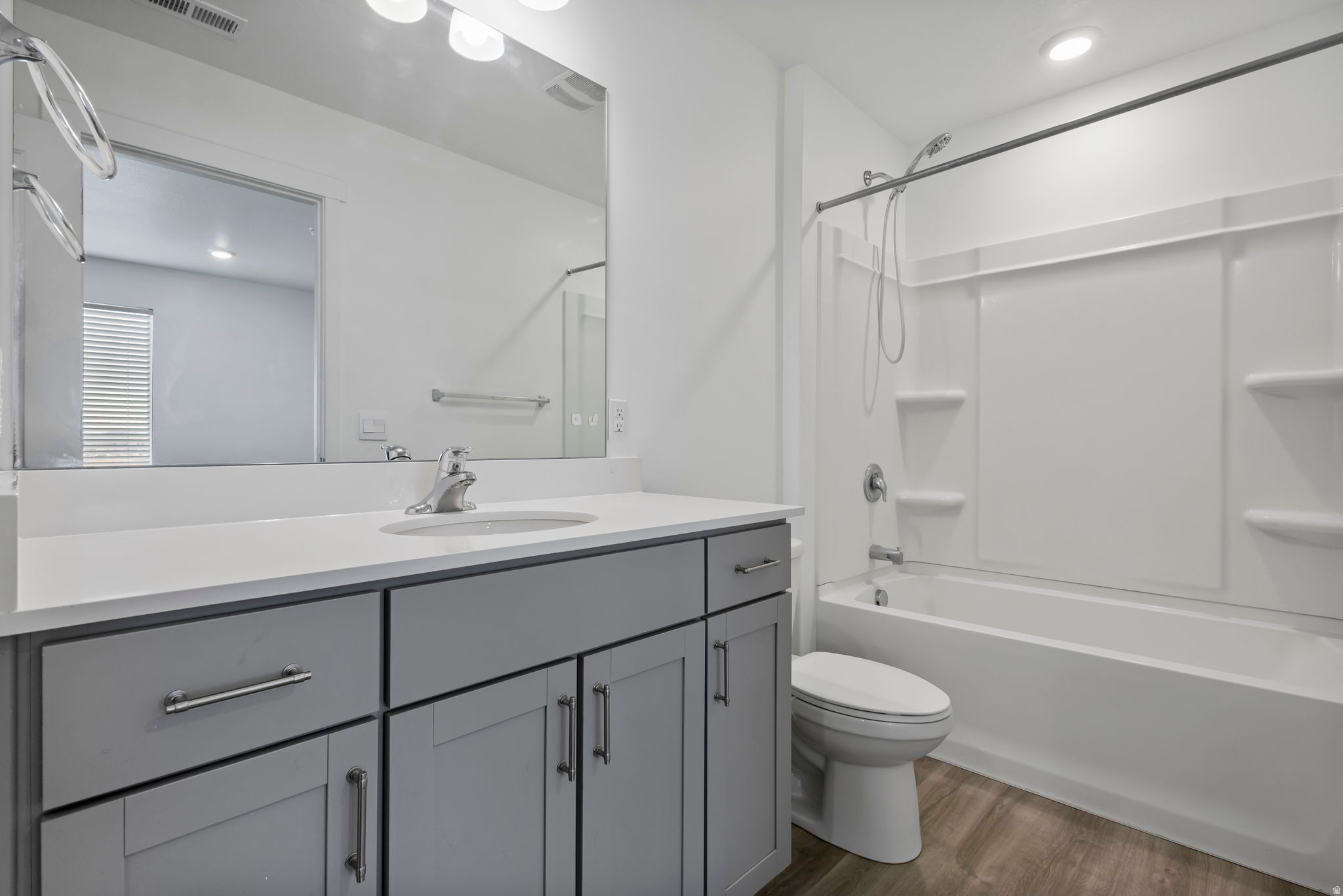 FOOTHILL VILLAGE - Residential