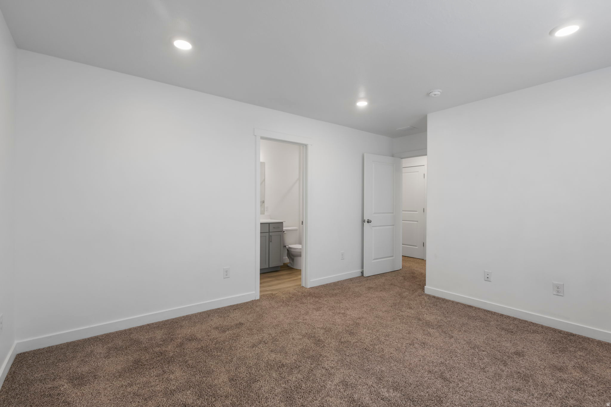 FOOTHILL VILLAGE - Residential