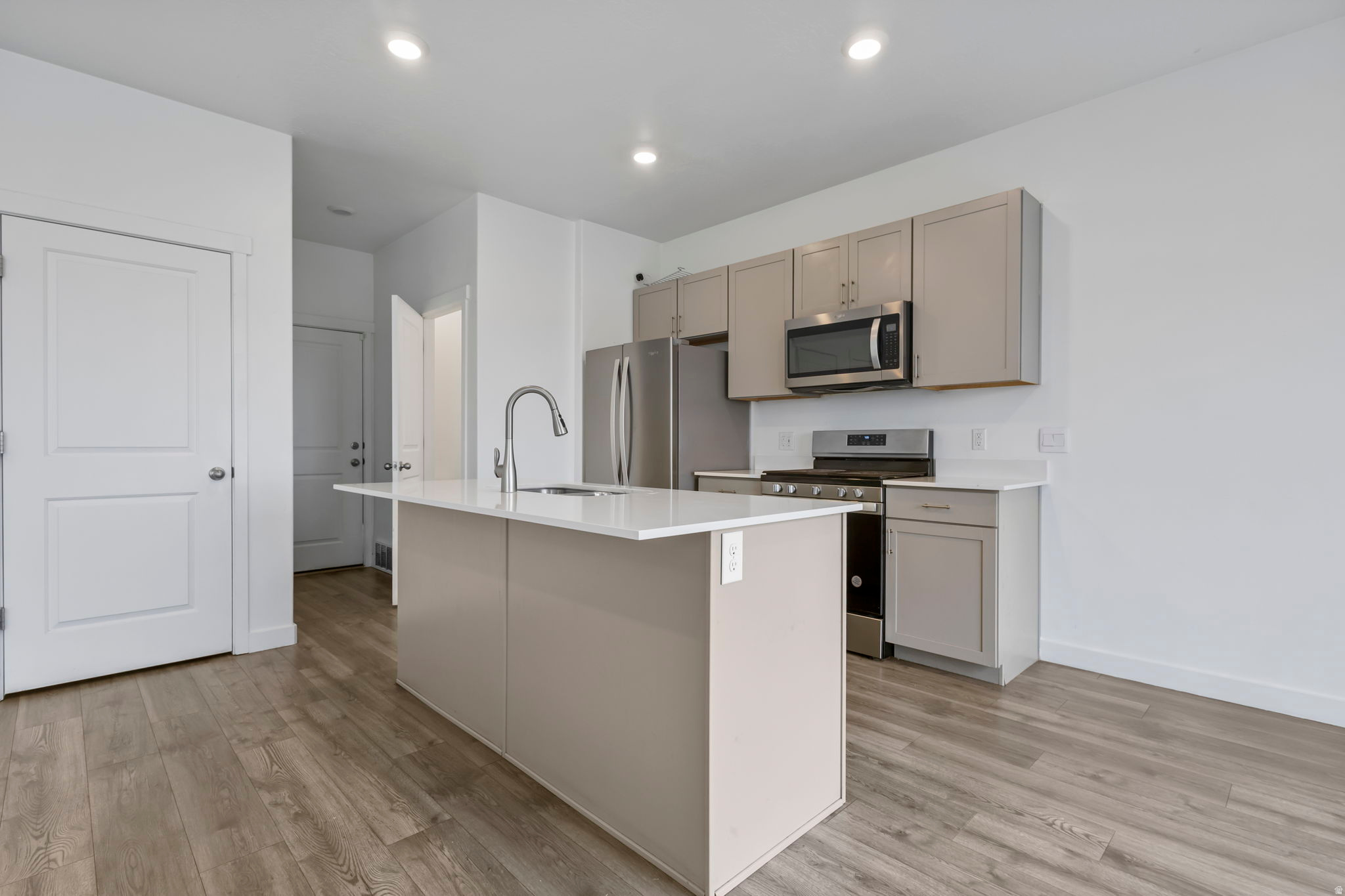 FOOTHILL VILLAGE - Residential