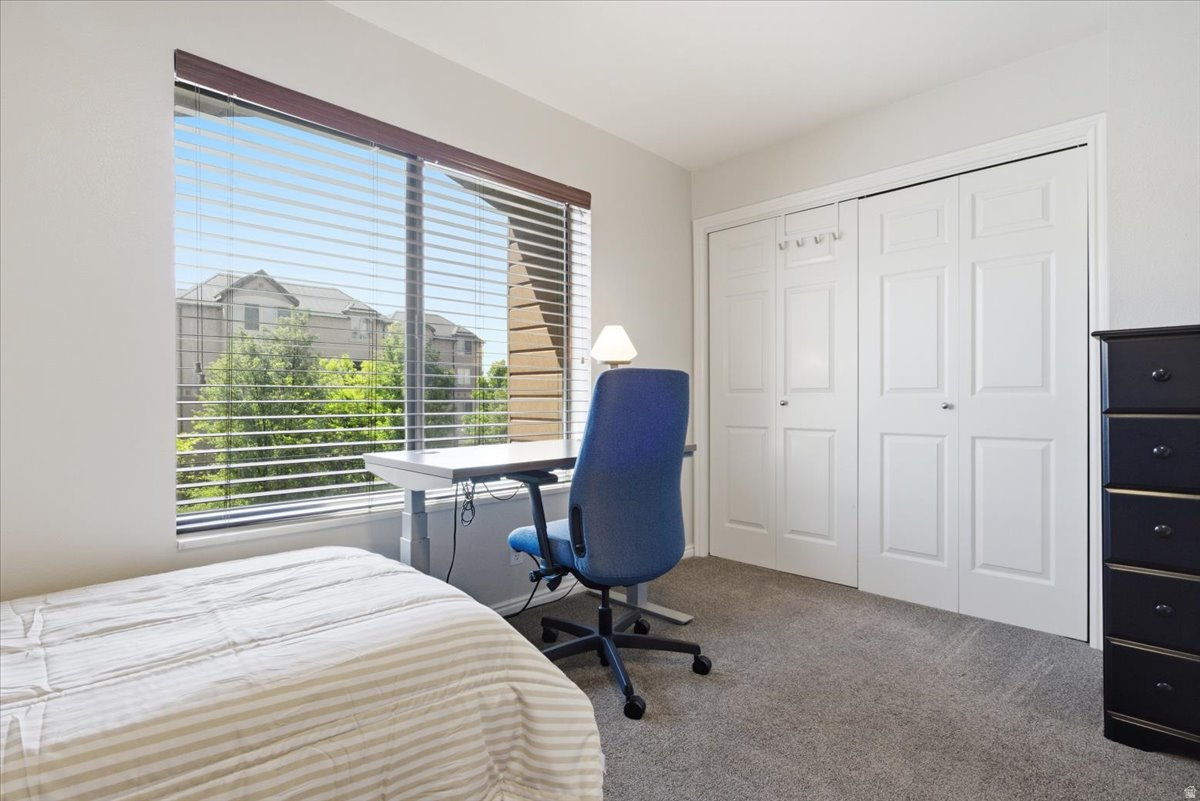 WELLINGTON CONDO - Residential