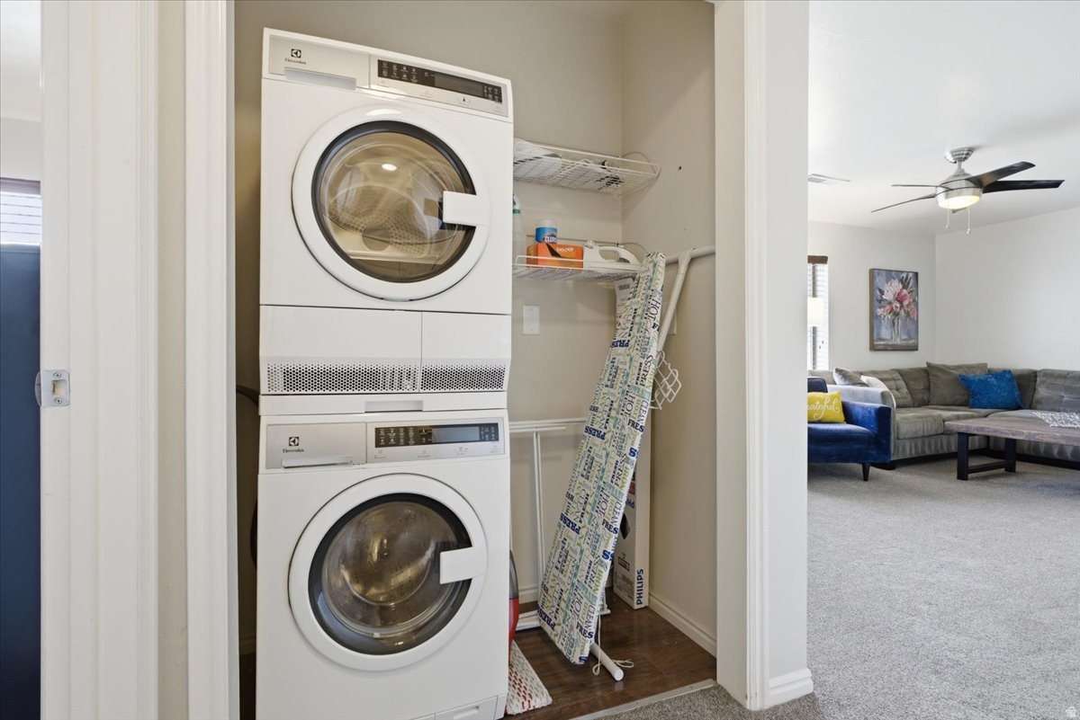 WELLINGTON CONDO - Residential