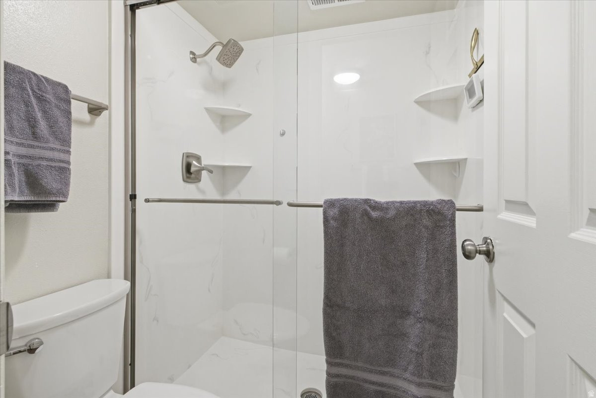 WELLINGTON CONDO - Residential