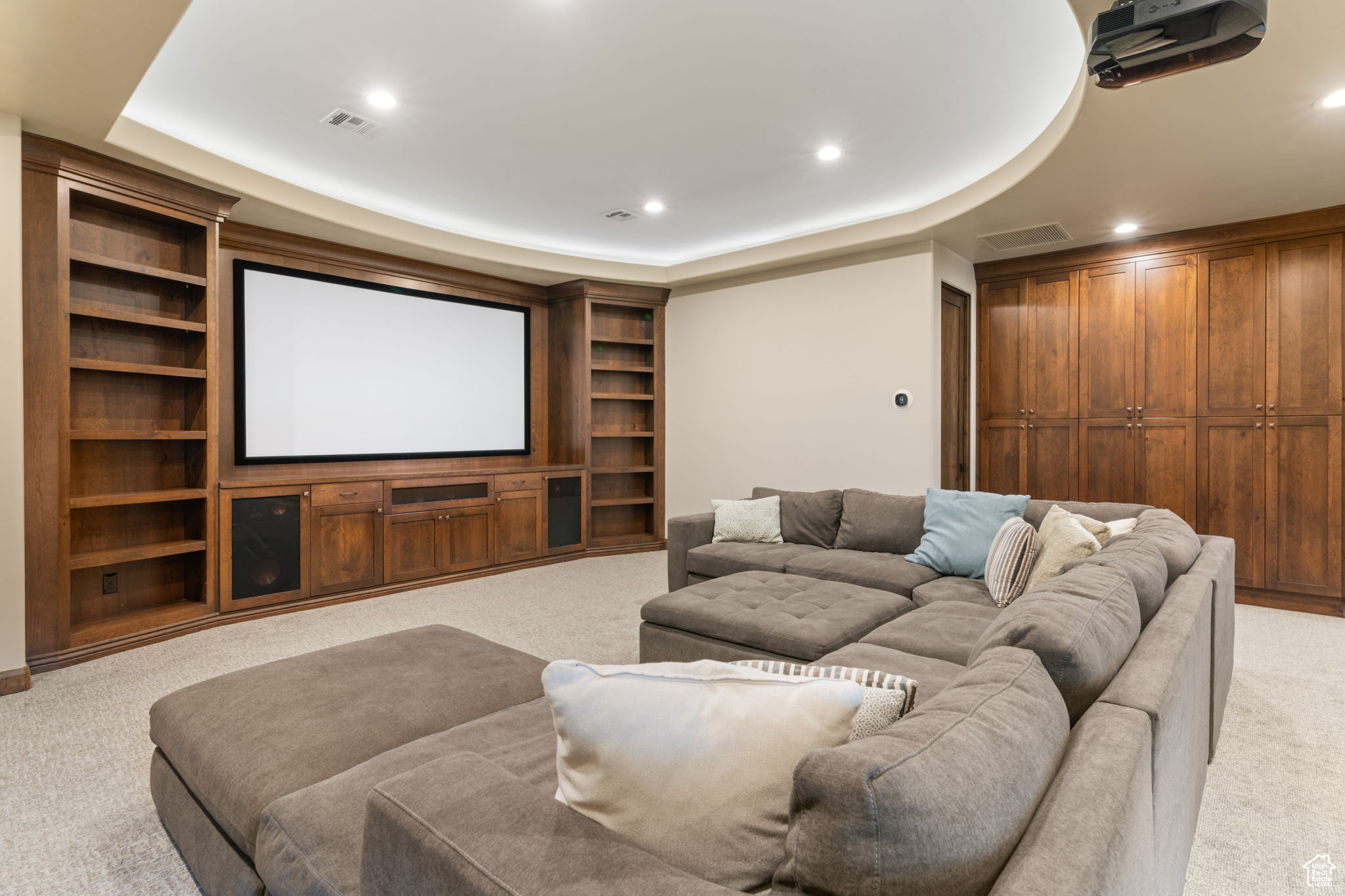 LEDGES OF ST GEORGE PH 8 - Residential
