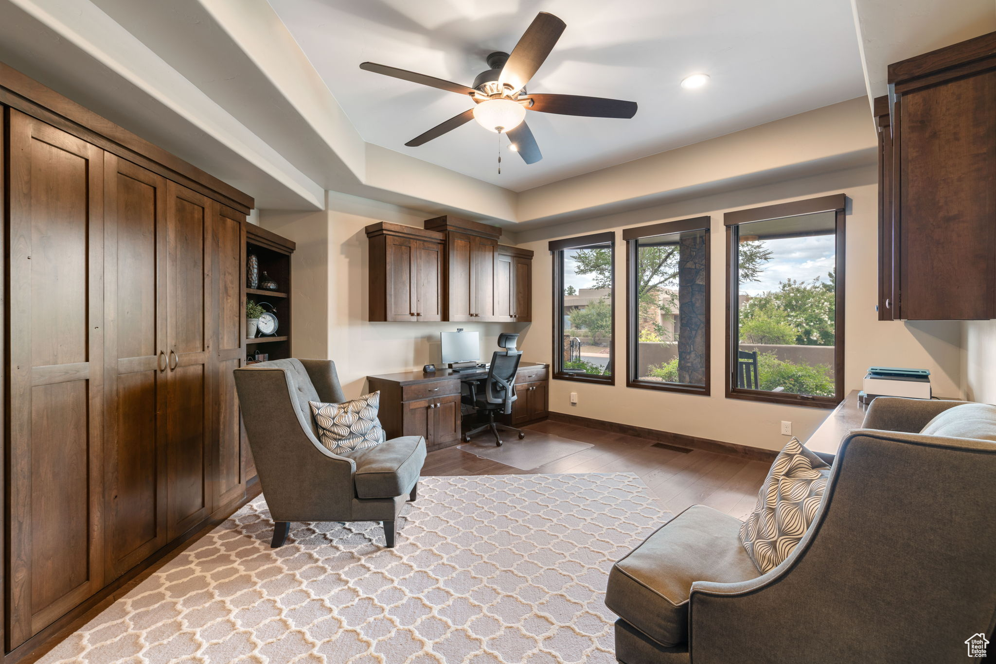 LEDGES OF ST GEORGE PH 8 - Residential