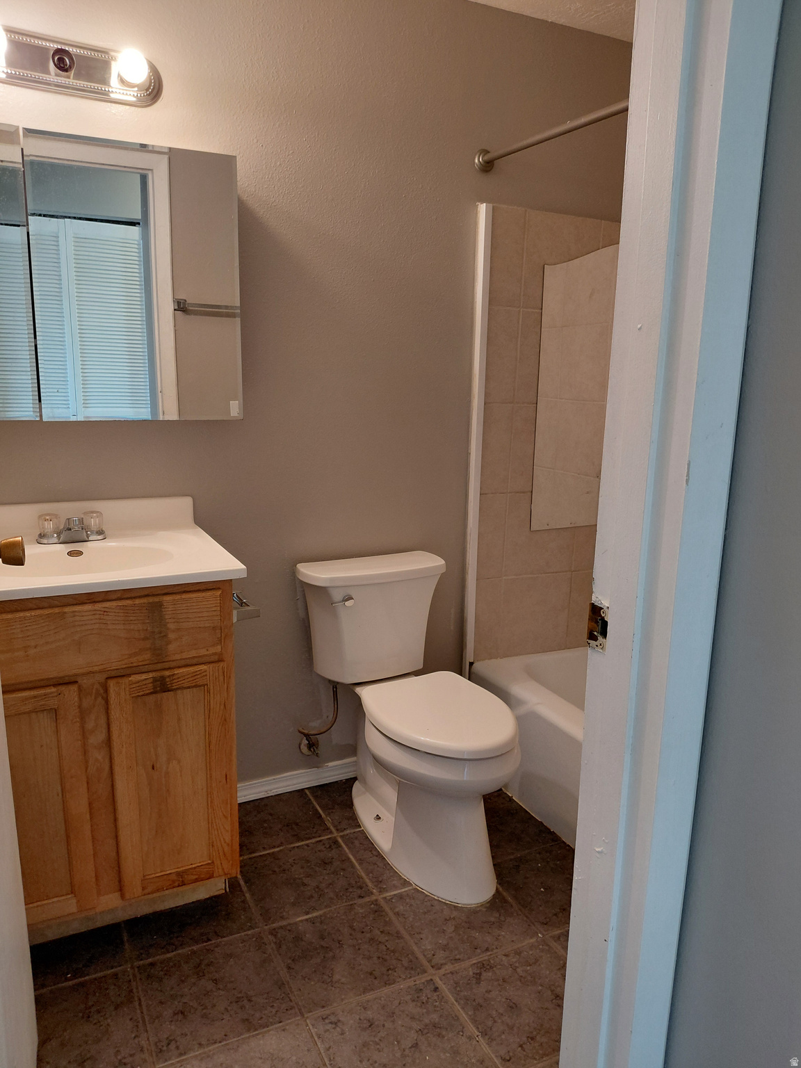 LINDENBROOK - Residential