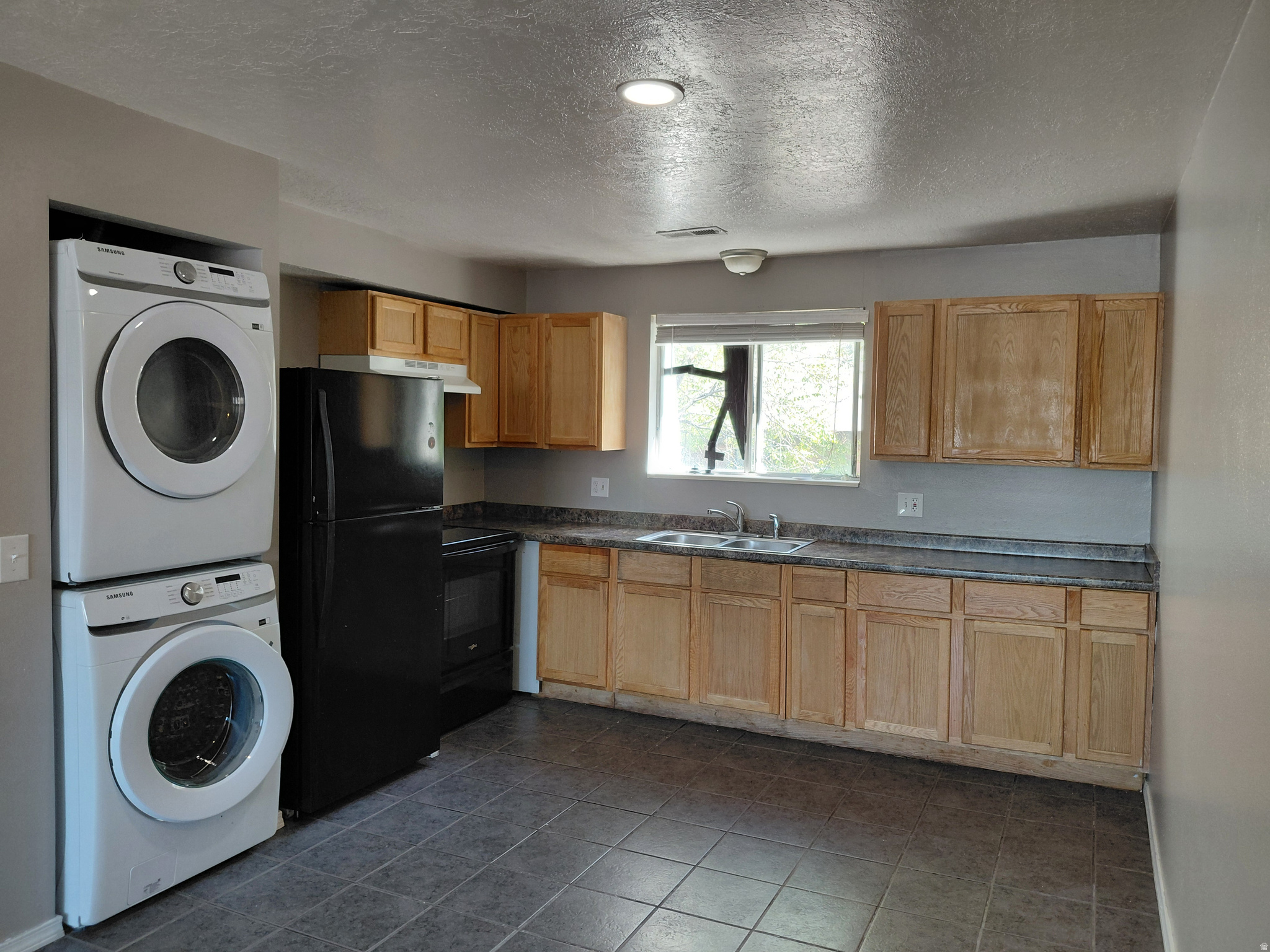 LINDENBROOK - Residential