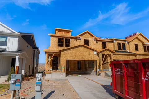 Photo of 1568 W BANNER DR #801, Saratoga Springs, UT 84045 (MLS # 2117416)