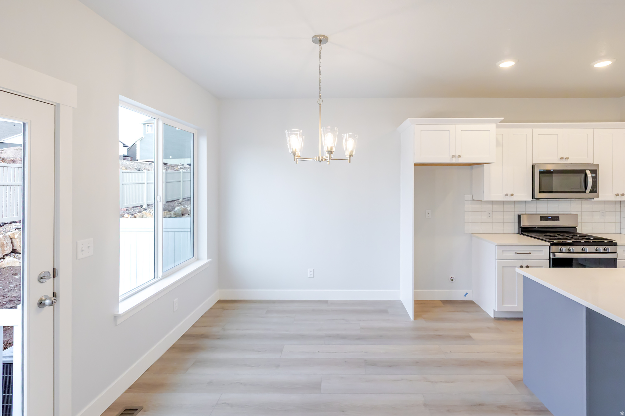 RIDGEHORNE - Residential