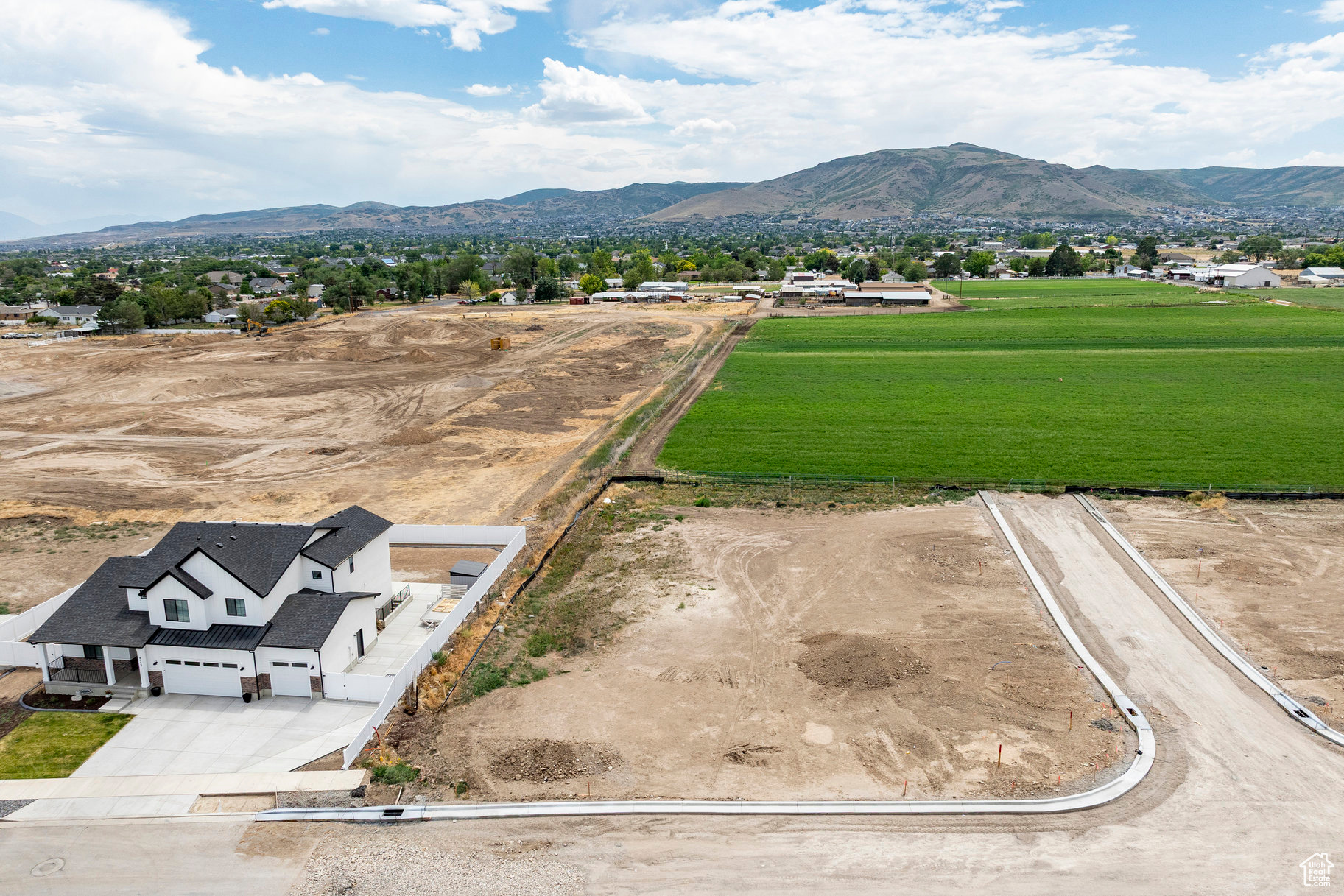 COVE AT SILVER SKY - Residential