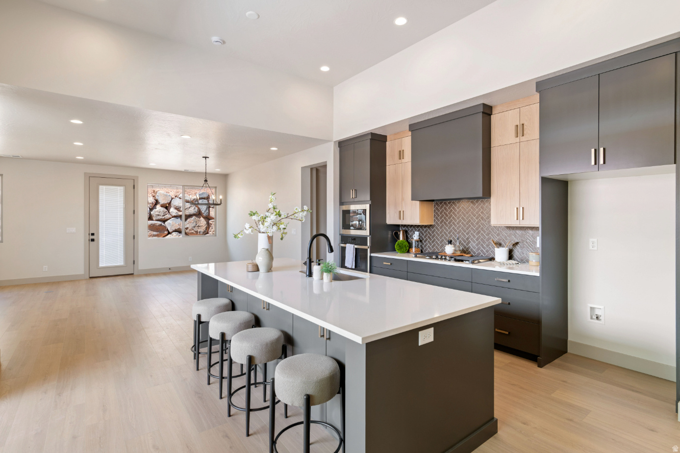 SOLIS AT CORAL CANYON - Residential